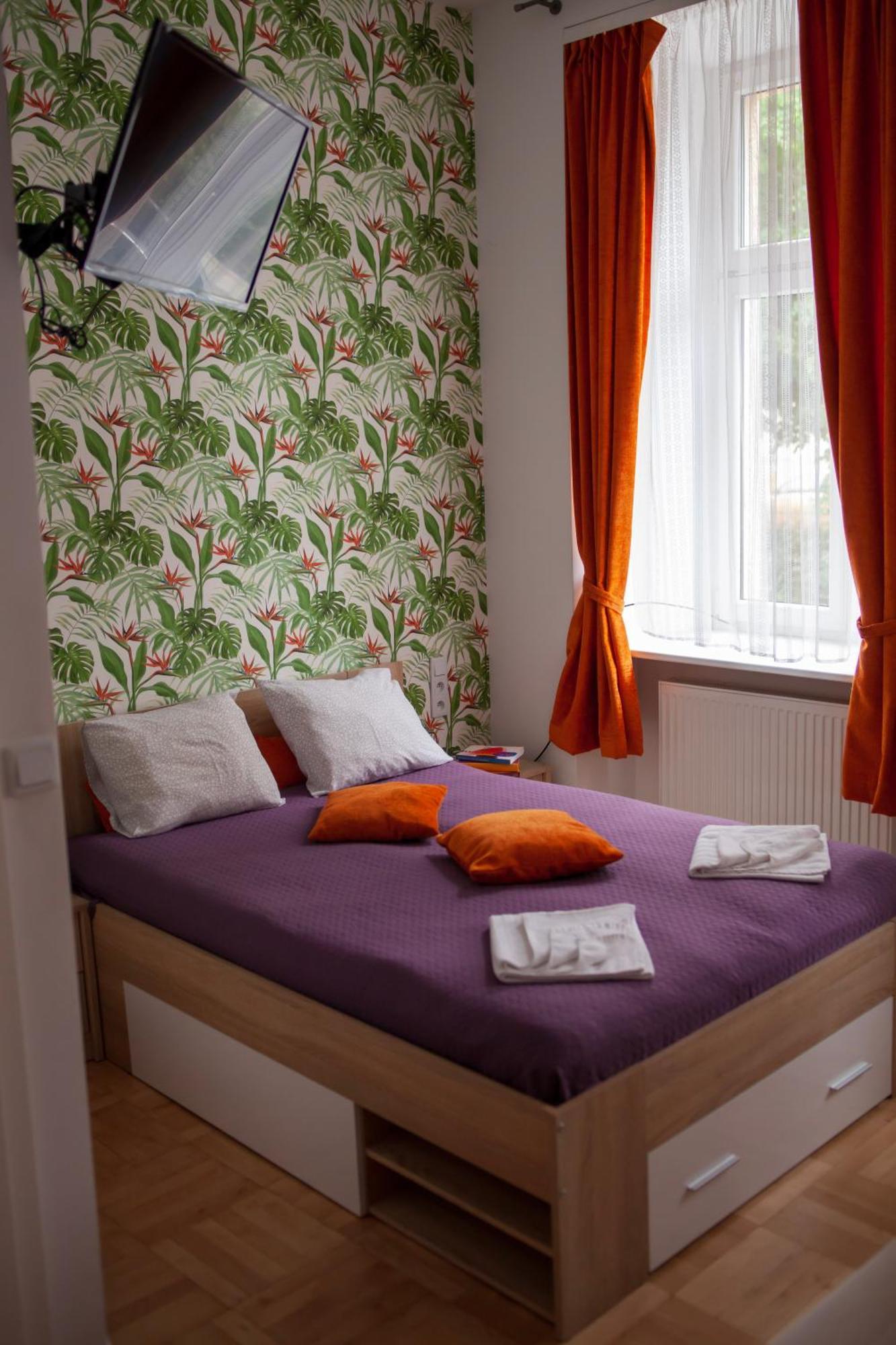 Lukas Guest Rooms クラクフ エクステリア 写真
