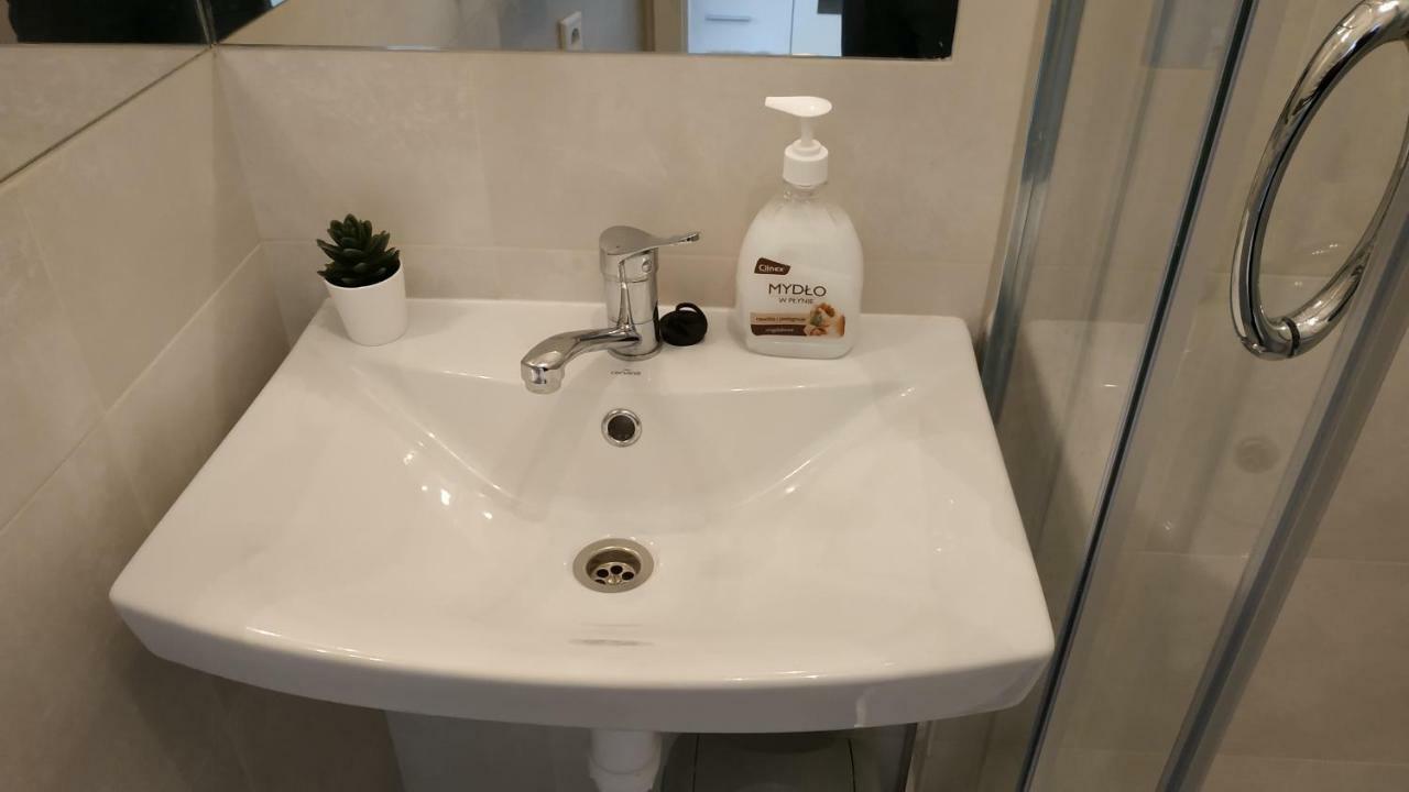 Lukas Guest Rooms クラクフ エクステリア 写真